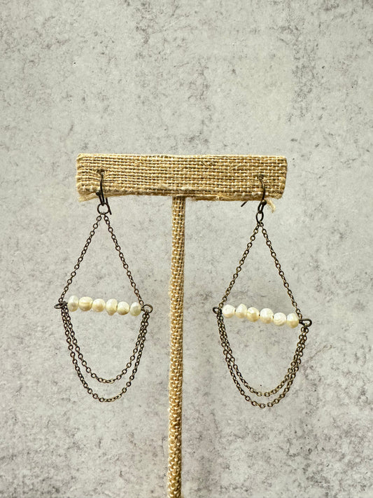 Teardrop Chain and Pearl Dangle Earrings