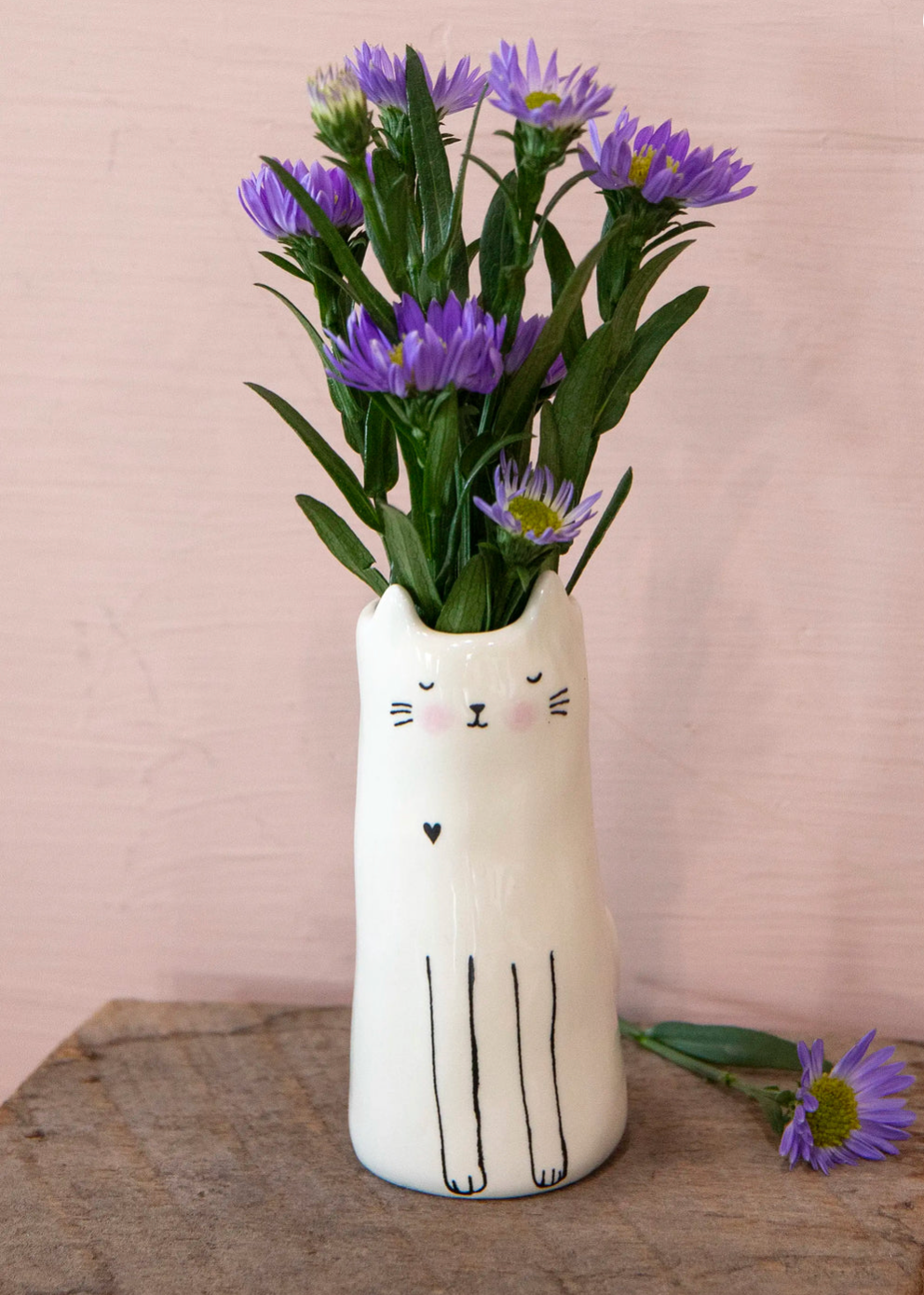 Cutest Little Bud Vase - Cat