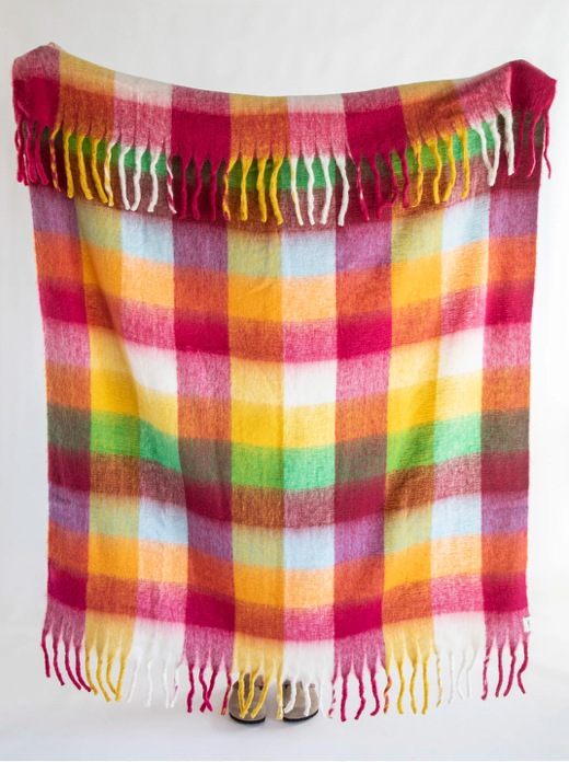 Cuddle Up Throw Blanket - Rainbow