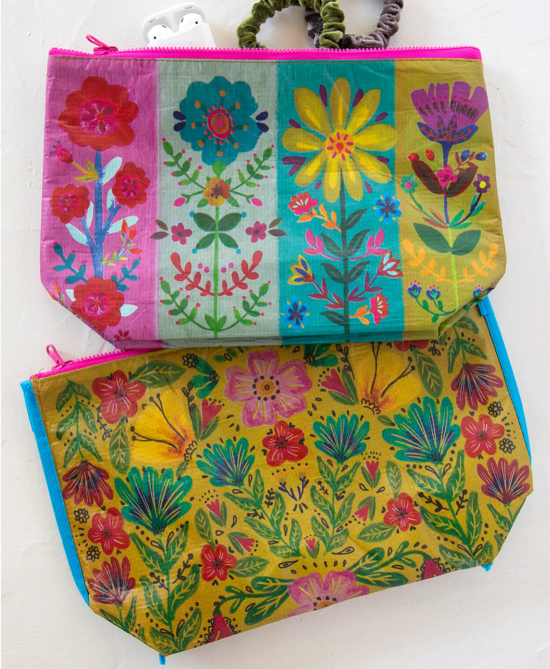 Reversible Recycled Zip Pouch - Rainbow Floral