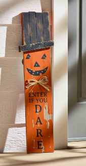 Santa / Jack-O-Lantern Décor Plank