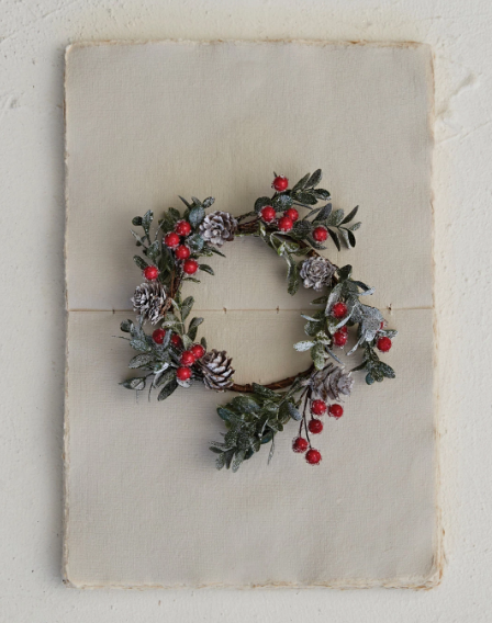 Pinecones & Berries Boxwood Wreath